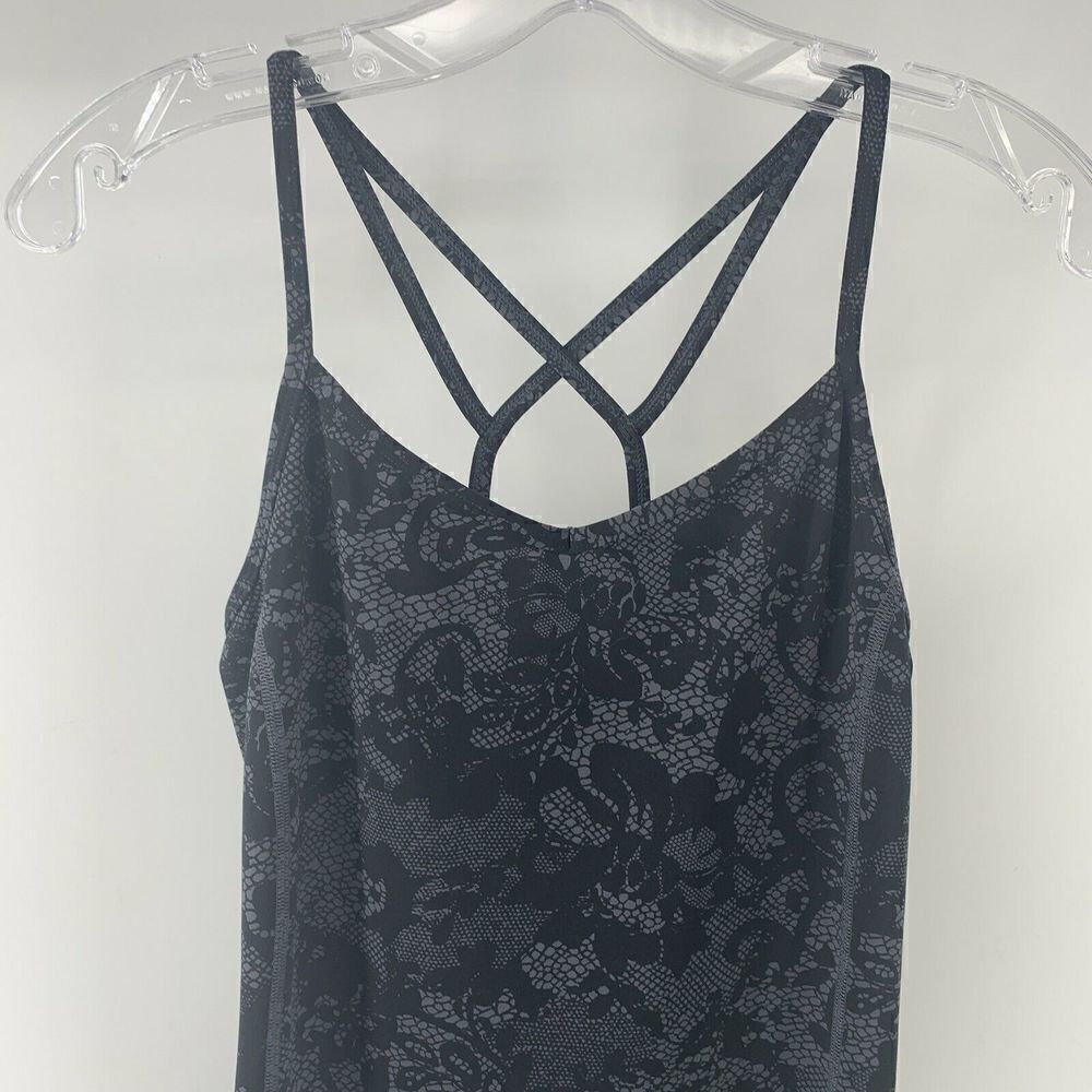 BCG Lace Print Cross Back Stretchy Tank Medium - Picture 3 of 6